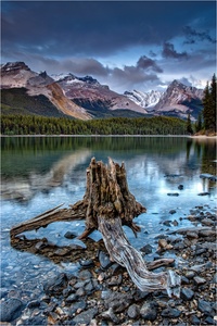 Maligne Lake reload