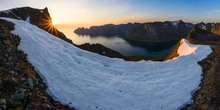 Mittsommernacht auf Senja