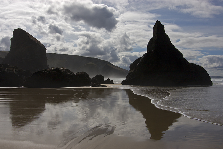 Samaritan Island bei Ebbe, Bedruthan Steps, Cornwall, England, ND