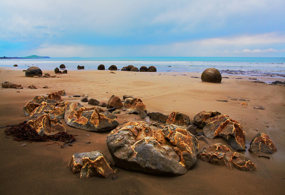 Moeraki Boulders