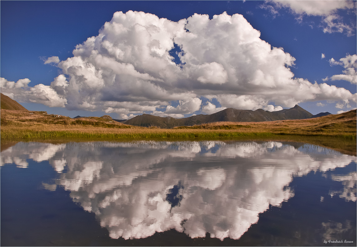 Wolkenspiegelung