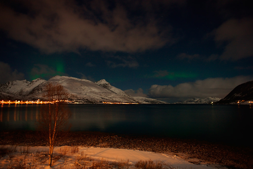 Landschaft mit einem Hauch Nordlicht ;-)