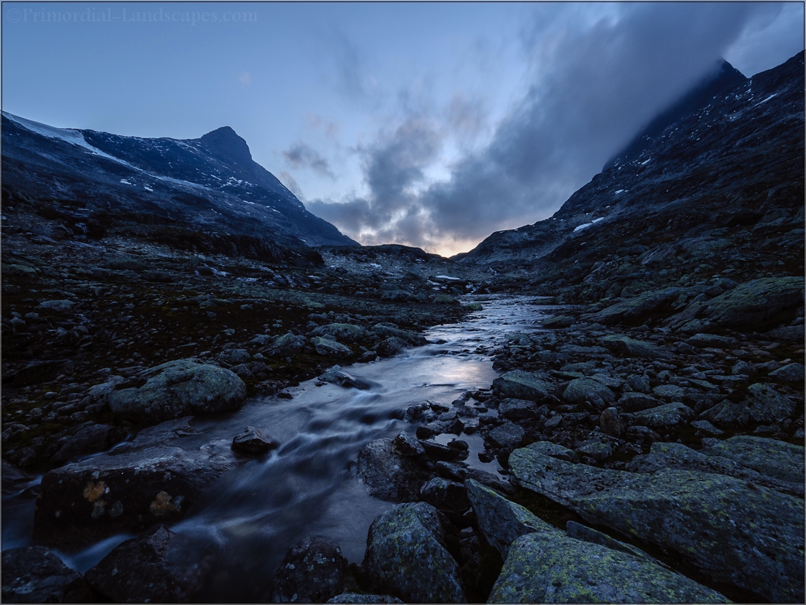 Halvmørke