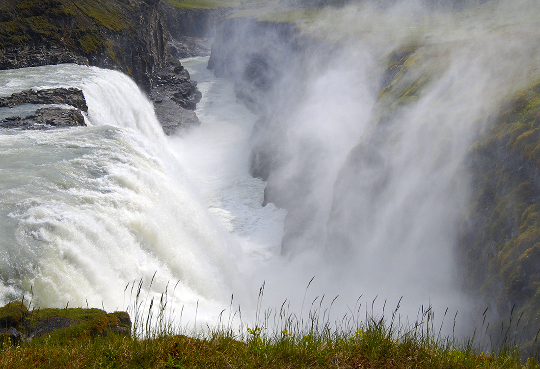 Gullfoss im Sommer