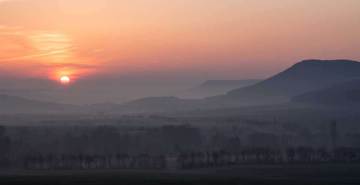 Sonnenaufgang im Kyffhäuser