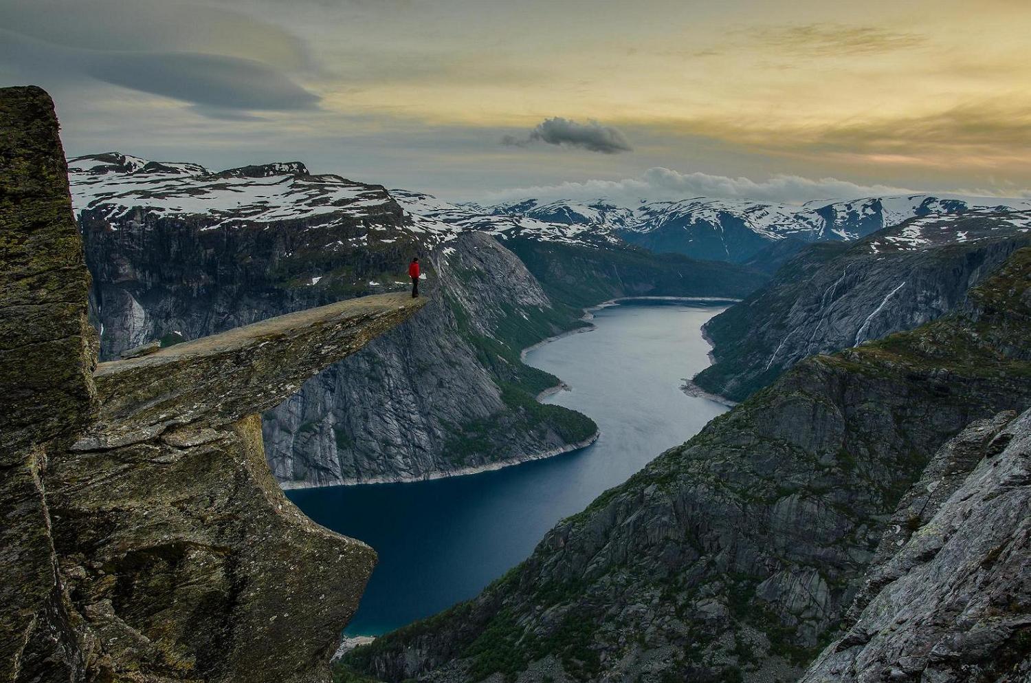 Trolltunga