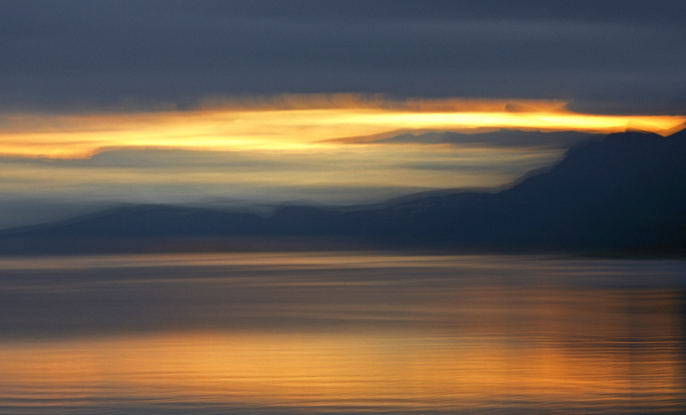 Sanftes Fjordlicht