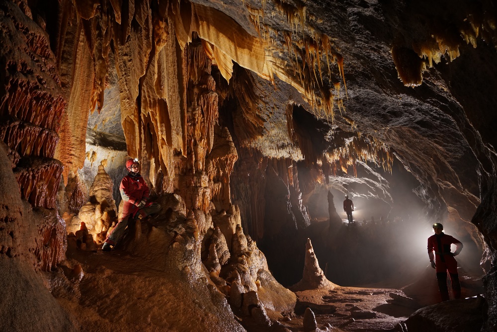 Grotte St Marcel hinter der 6. Leiter