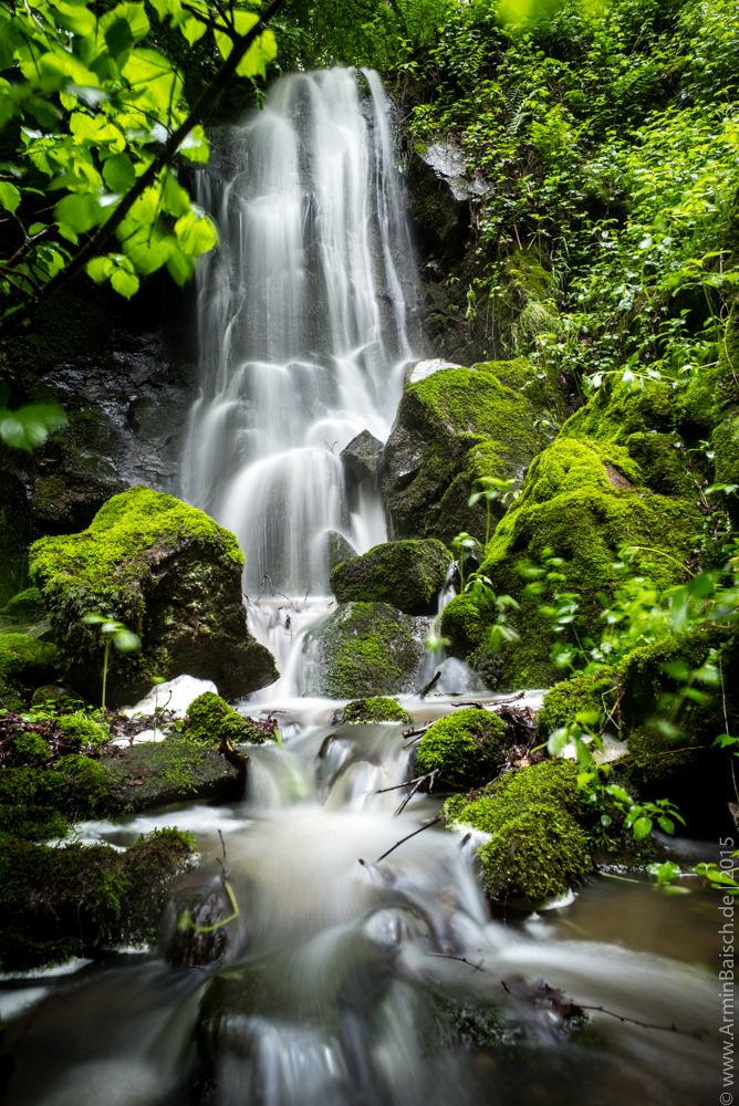 Vergänglicher Wasserfall