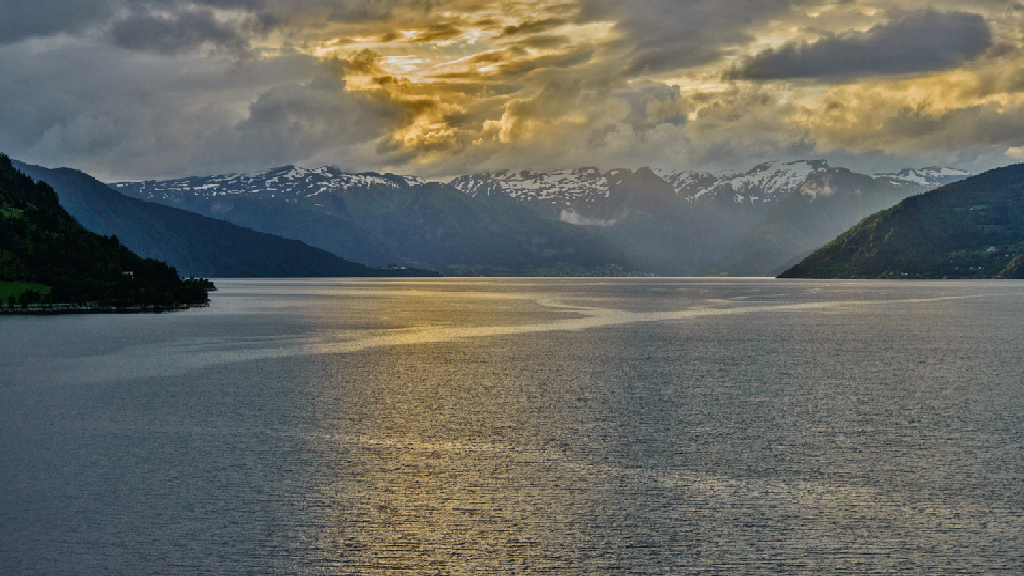 Abendstimmung im Fjord