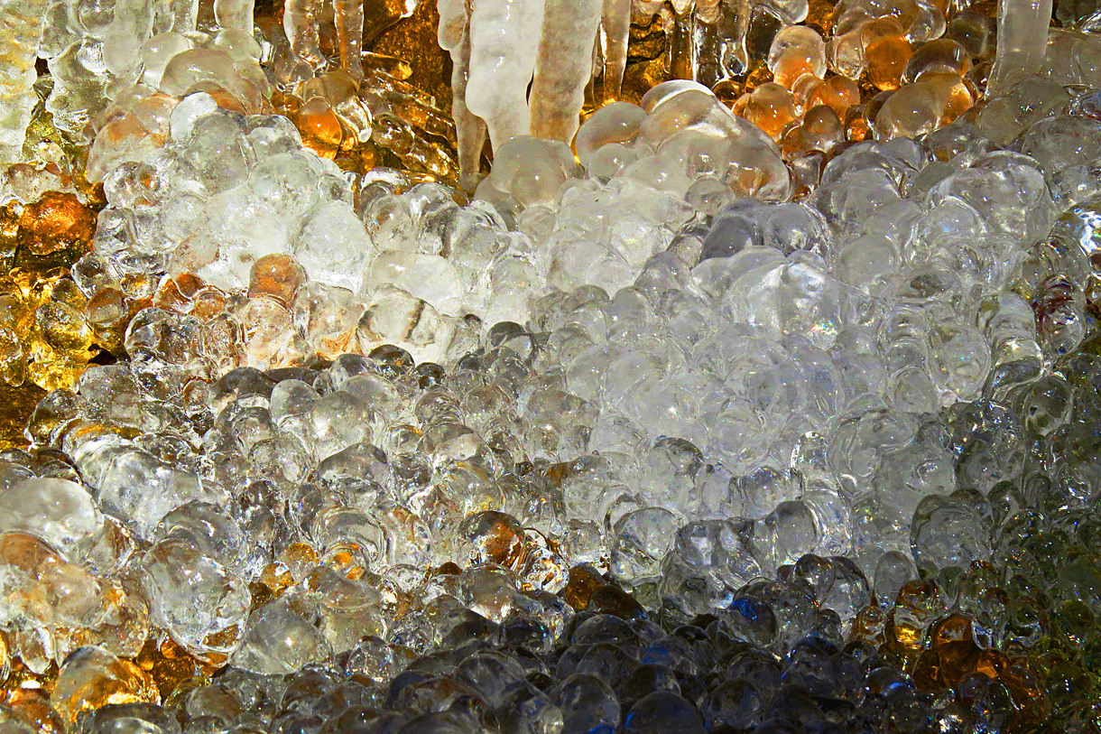 Ein Lager voller Eiskugeln....