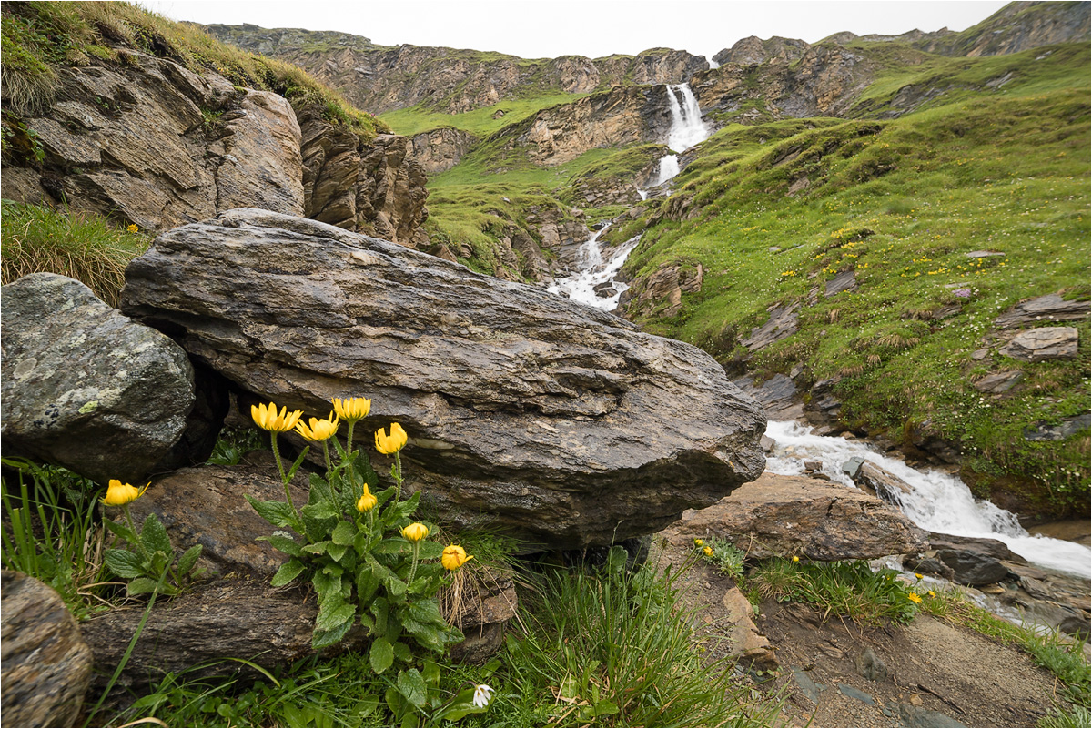 Nassfeld-Wasserfall am Großglockner