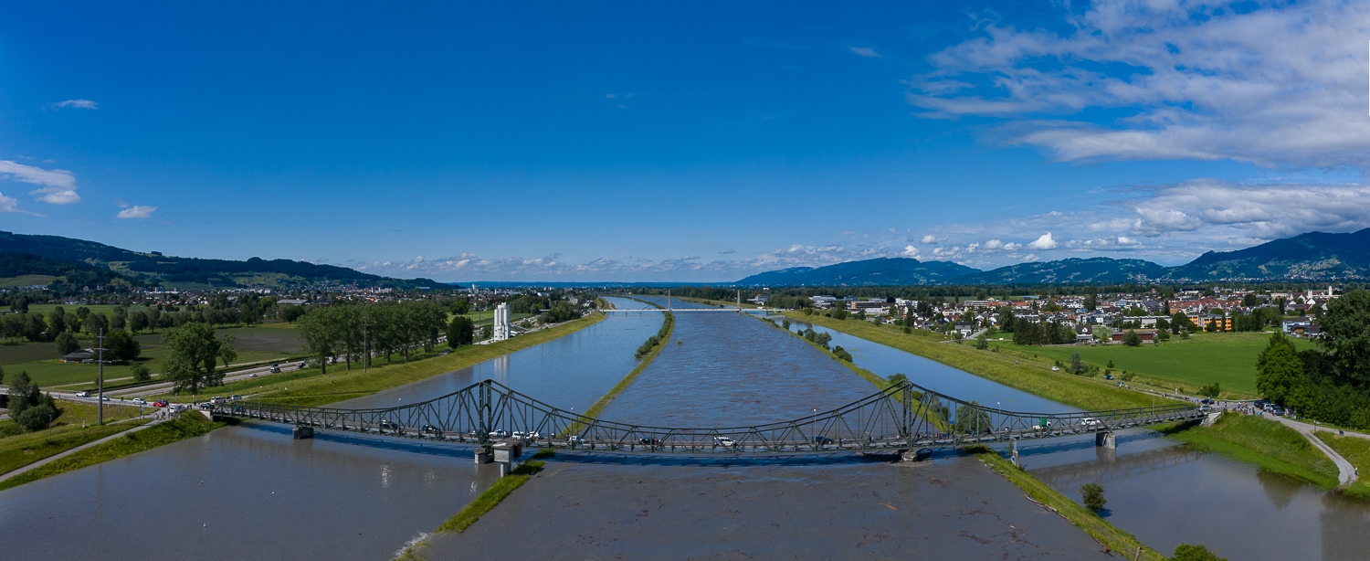 Sie nennen es Jahr 20 Hochwasser