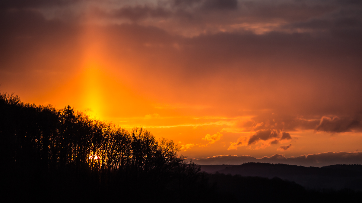 Lichtsäule bei Sonnenaufgang