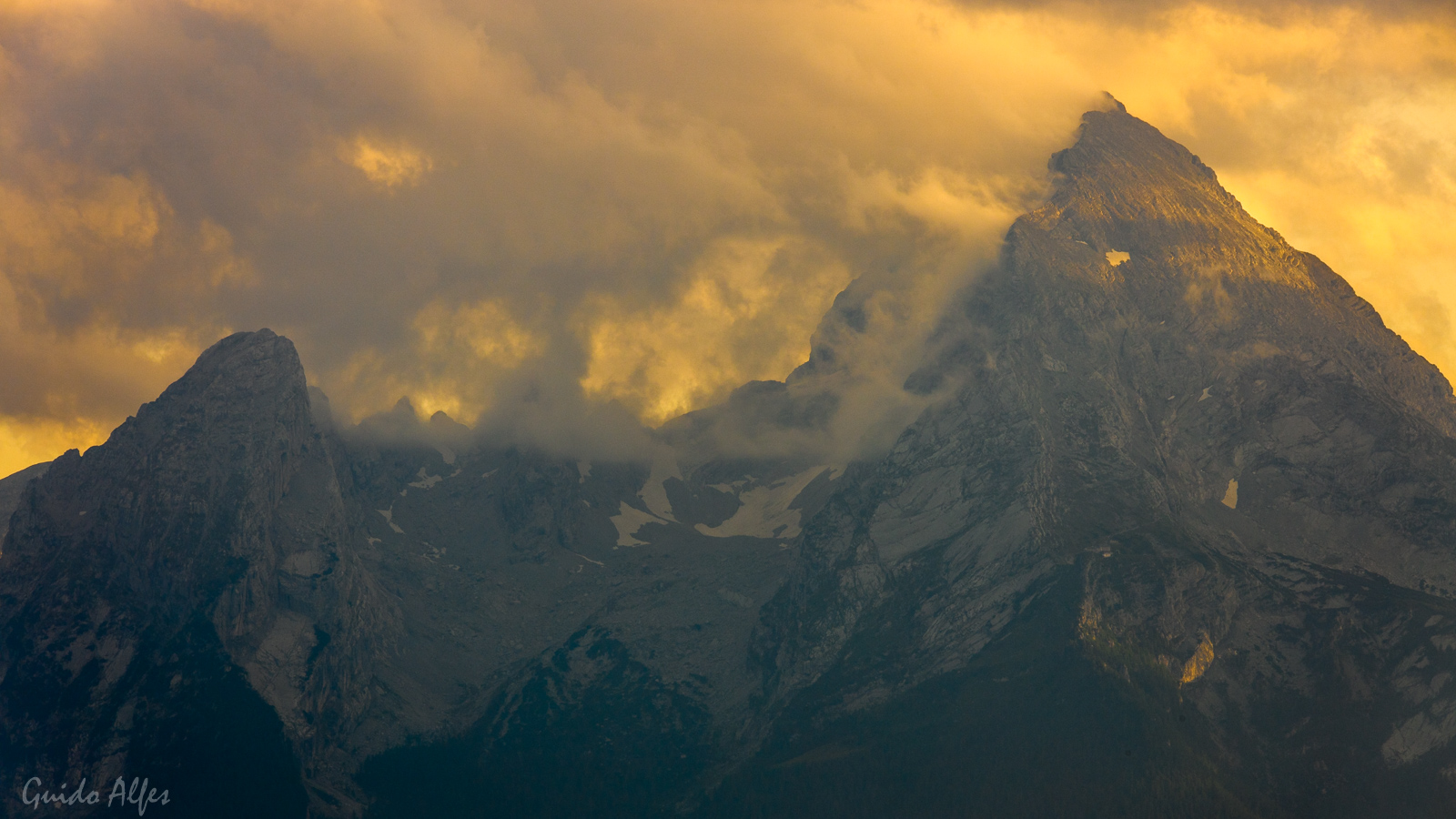 Burning Watzmann