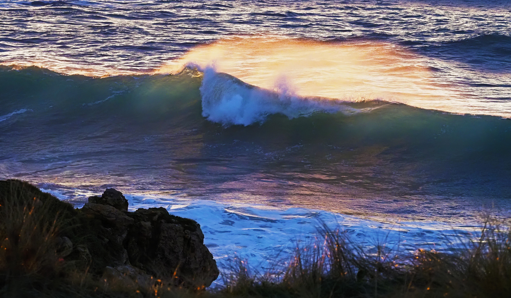 Atlantik, Gischt, Abendlicht