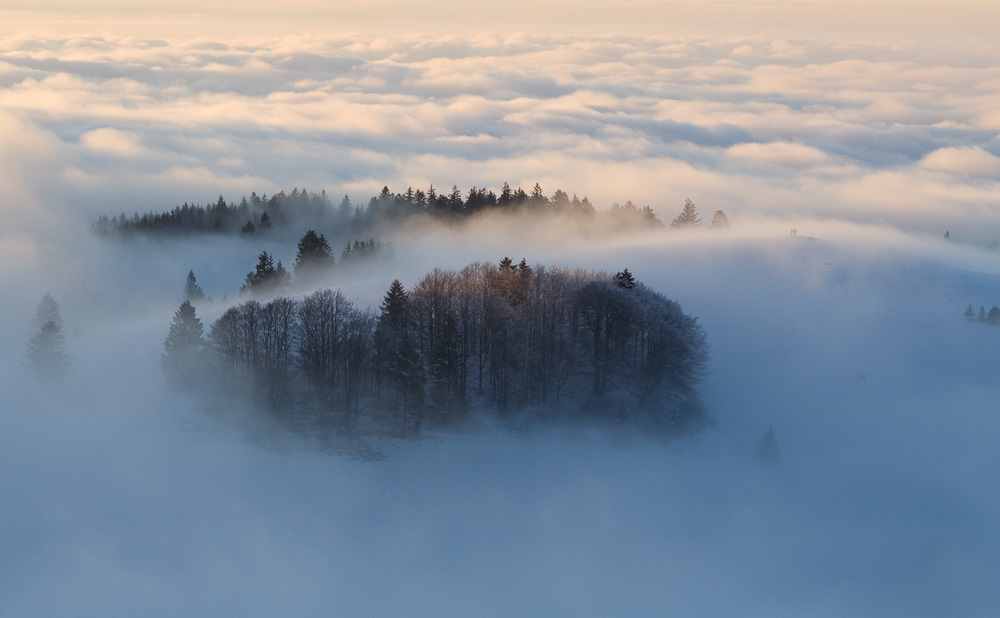 Über den Wolken