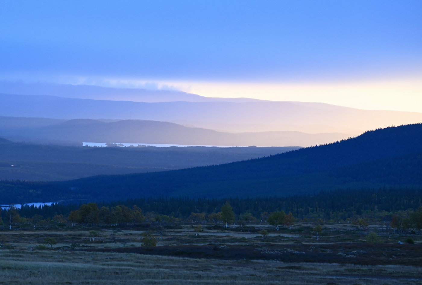 Sonnenaufgang in Flatruet Schweden