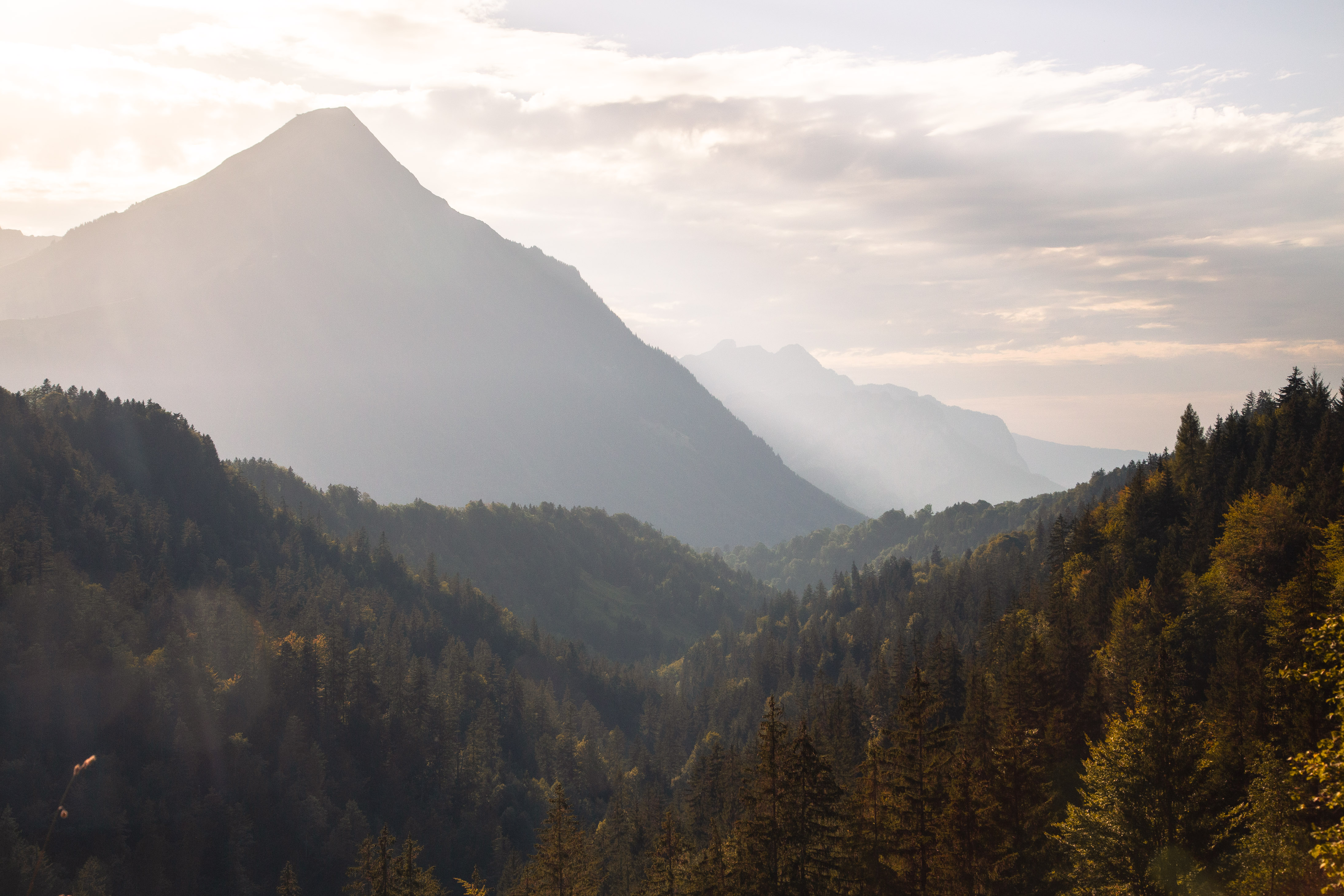 Der Niesen am Thunersee