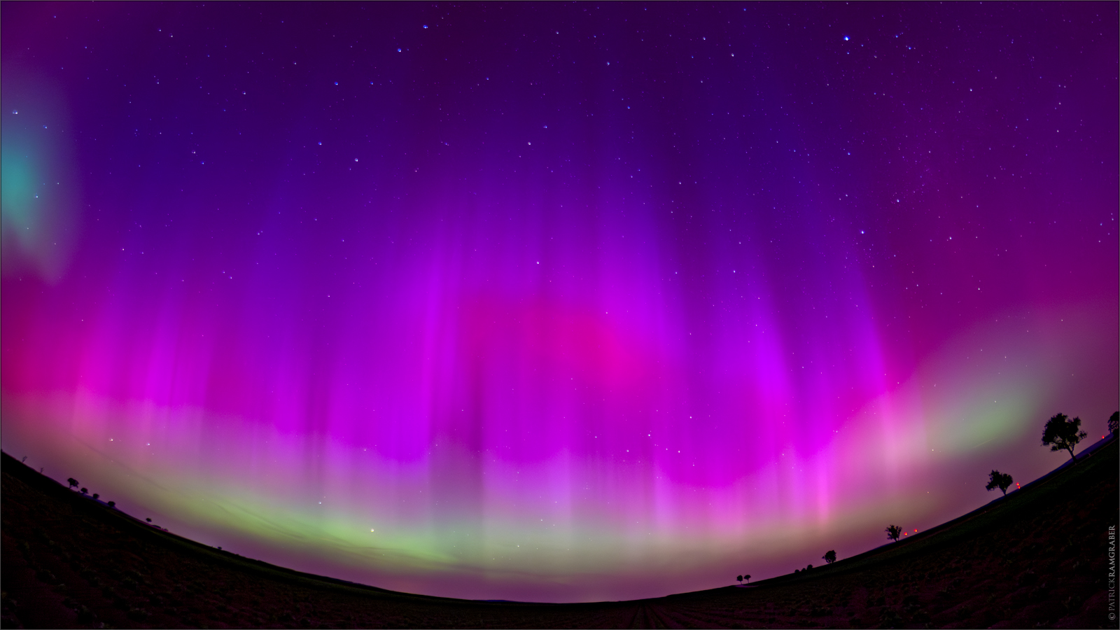 Aurora Smile