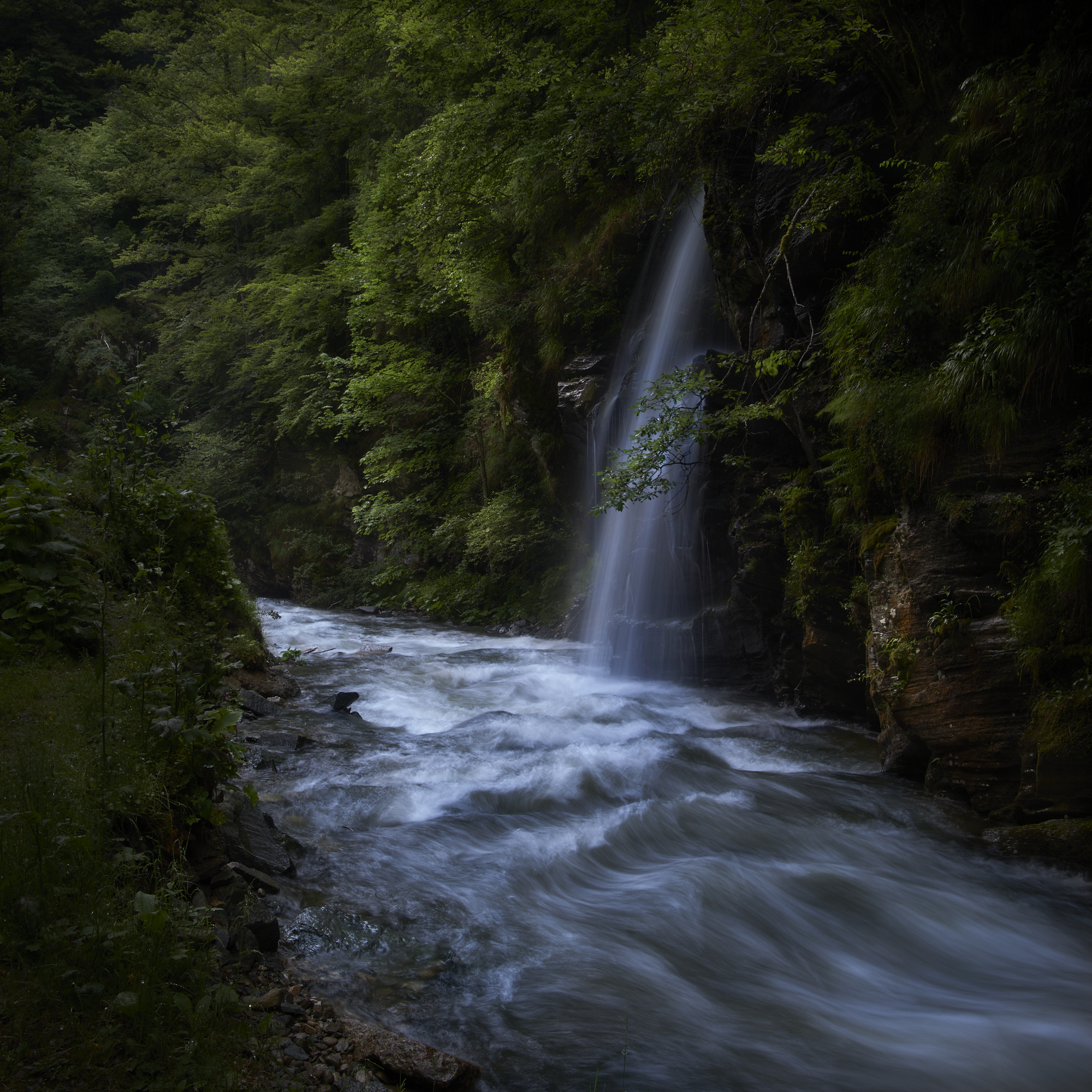 Kleiner Wasserfall