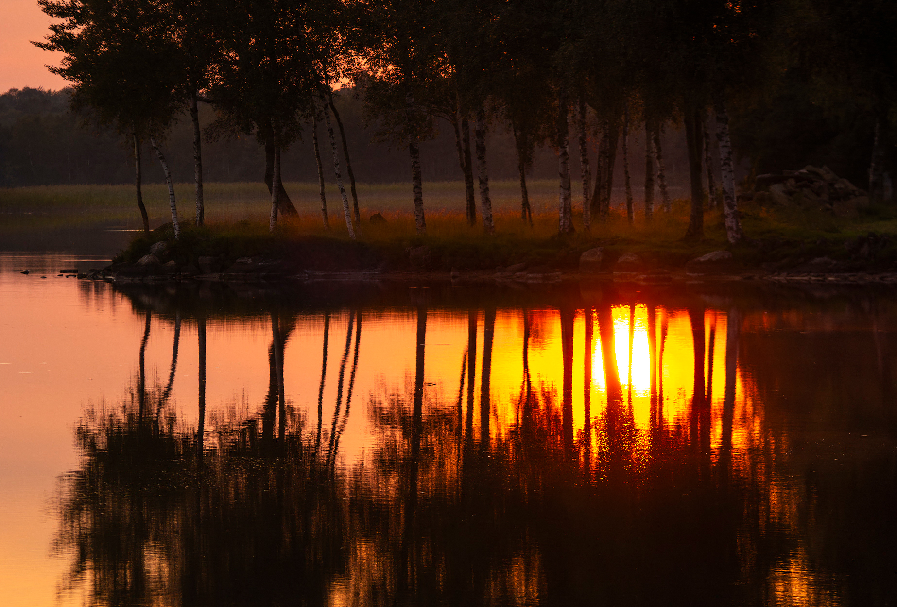 Mirror reflection