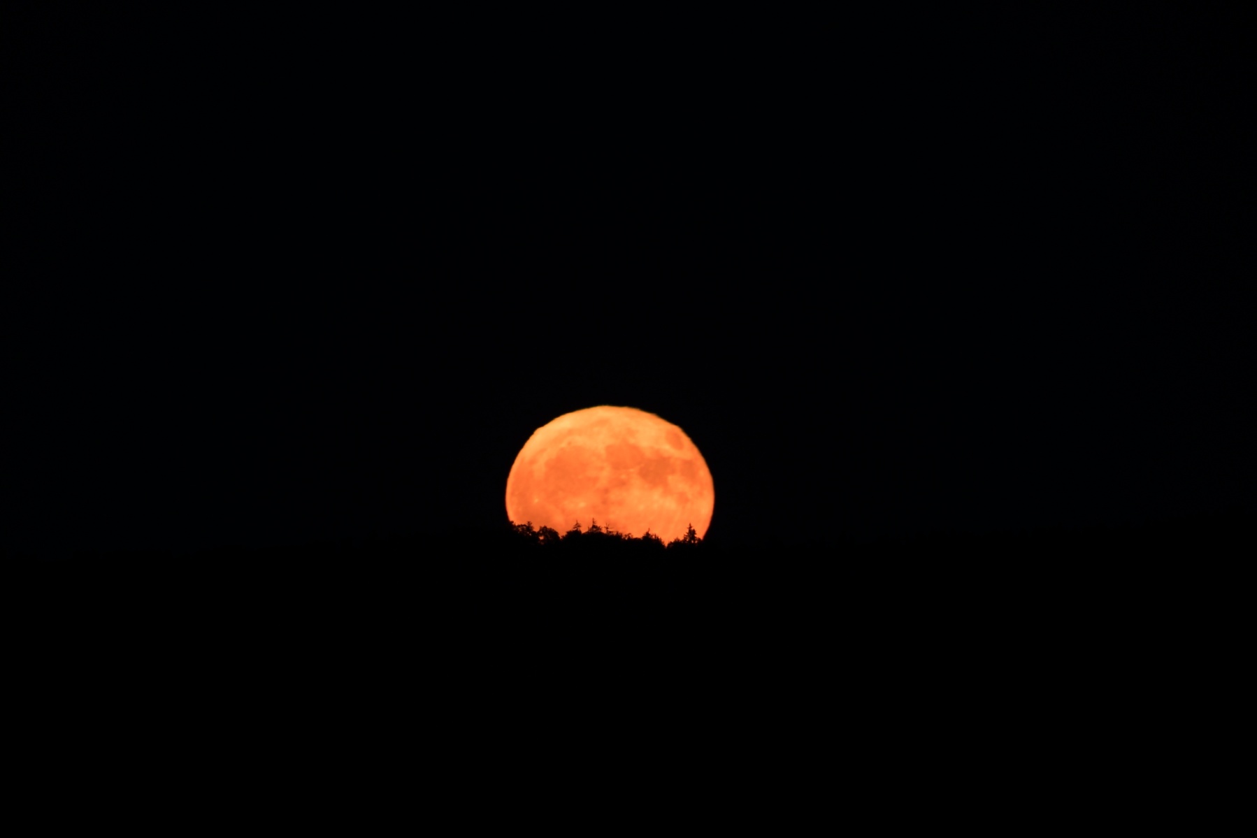 Der Erdbeermond