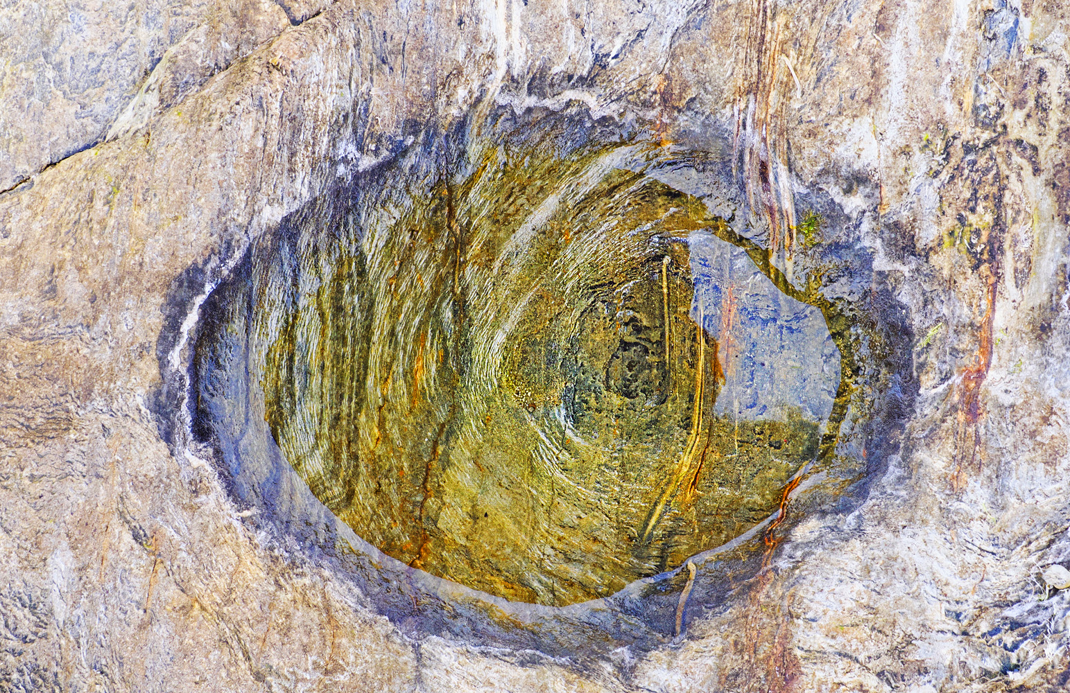 Das magische Auge der Erkenntnis, .... oder so.
