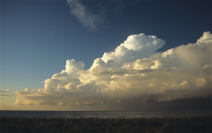 Abendliche Wolkenstimmung auf Poel