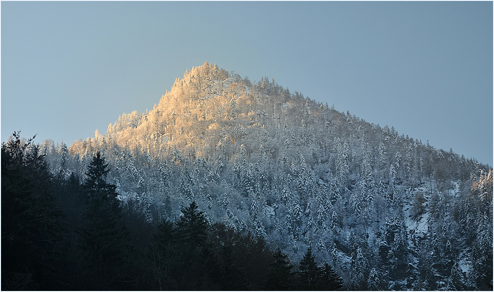 *Bergspitze im Morgenlicht*