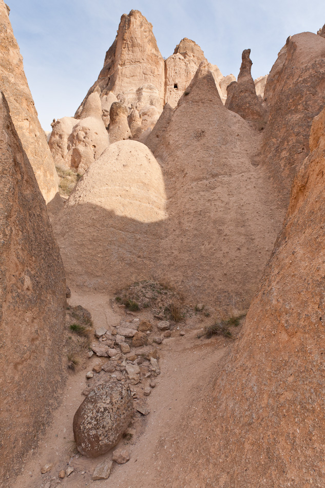 Tuffsteine