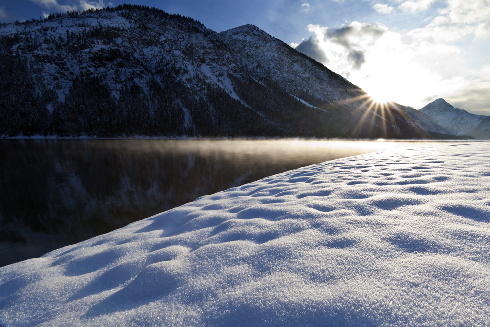 Plansee im Gegenlicht