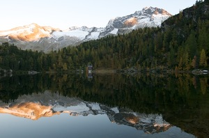 Abendstimmung am Bergsee