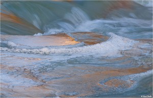 Leuchten im Eiswasser