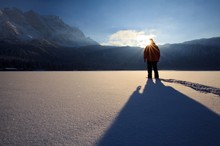 Die letzten Sonnenstrahlen genießen