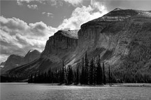 Lake Maligne