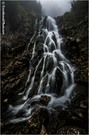 Ein einsamer Wasserfall