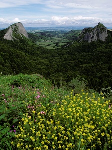 Auvergne1