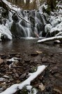 Wasserfall am Elbesbach im Winter