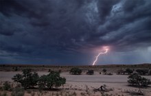 Gewitter in der Kalahari