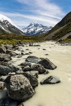 Aoraki "Durchbohrer der Wolken"