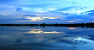 Die Farbe Blau zur Abenddämmerung