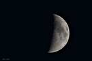 Der Mond hat Halbzeit