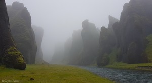 Fjaðrárgljúfur canyon