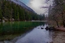 Kleiner See in den Alpen