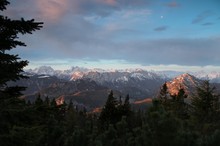 Blick von der Zwieselalm auf Watzmann, Hochkalter und Reiteralpe