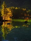 Spiegel in herbstlichem Teint
