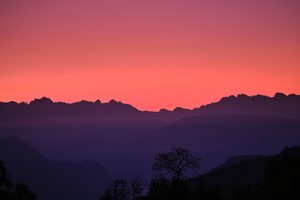 Morgenrot über den Dolomiten