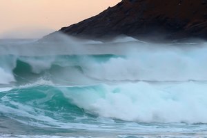 Sturm am Surfstrand