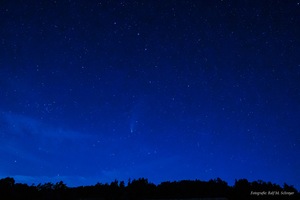 Komet Neowise über der Causse Noir